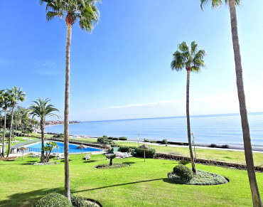 Apartment for sale in Estepona East - SR-01267P