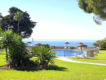 Apartment in Estepona — photo 3