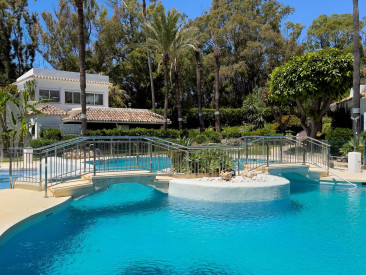 Apartment in Marbella — photo 5