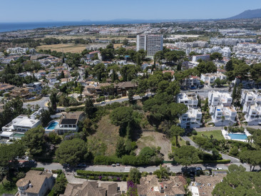 Plot / Land in Marbella