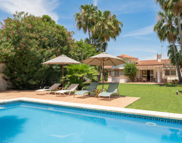 Villa for sale in San Pedro Playa - LS50206
