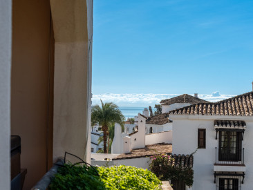 Apartment in Marbella — photo 3