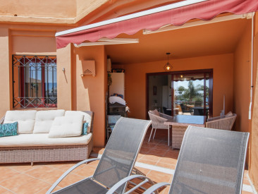 Property in Estepona — photo 4