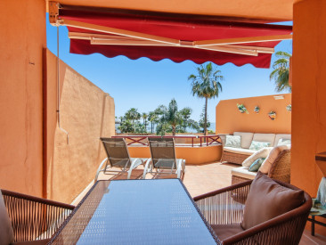 Property in Estepona — photo 6