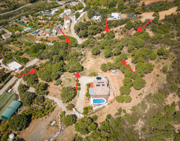 Land for sale in Estepona - S5390626