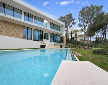 Luxury New Build Villa with Pool on Elevated Plot for sale in Santa Ponça