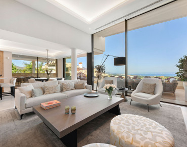 Villa-Style Apartment with Panoramic Sea Views for sale in Benahavis