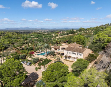 Finca for sale in Santanyí - 197