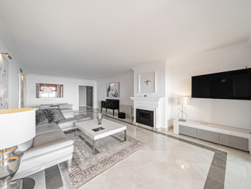 Apartment in Marbella — photo 5