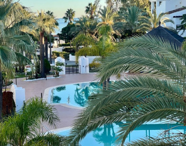 Apartment for sale in San Pedro de Alcantara - SPCRM2315