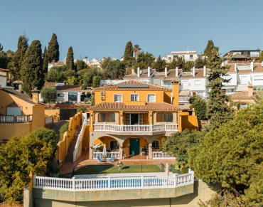 Villa for sale in El Coto - SPCRM3797