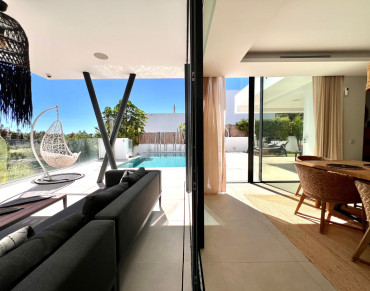 Villa for sale in El Paraiso - SPCRM3887