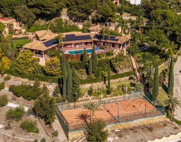 Villa for sale in Altos del Paraiso - SPCRM4656