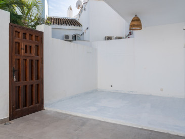 Town House in Marbella — photo 6