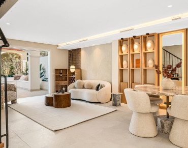 Town House for sale in Marbella Golden Mile - W-02Z9GR
