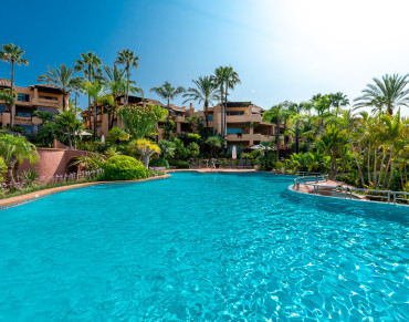 Apartment for sale in Marbella Golden Mile - W-02YXSD