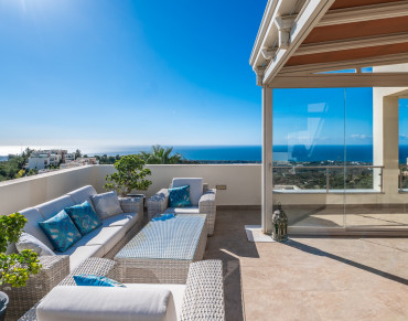 Penthouse for sale in Marbella East - W-02XFXS