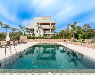 Apartment for sale in Marbella Golden Mile - W-047TC2