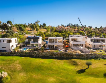 Villa for sale in Estepona East - BHHS1614