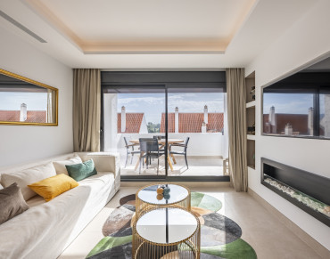 Apartment for sale in Nueva Andalucia - BHHS-MAR-0697