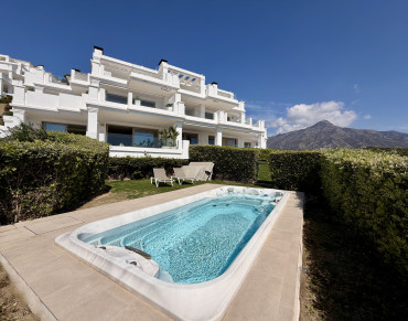 Apartment for sale in Nueva Andalucia - BHHS-MAR-05951