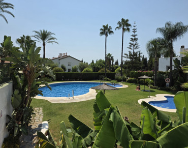Town House for sale in Marbella Golden Mile - BHHS-MAR-06011