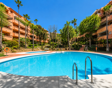 Apartment for sale in Marbella Golden Mile - DM5425