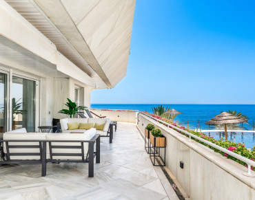 Apartment for sale in Marbella Golden Mile - W-02WGMJ