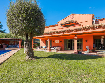 Villa for sale in Nueva Andalucia - BHHS-MAR-0435