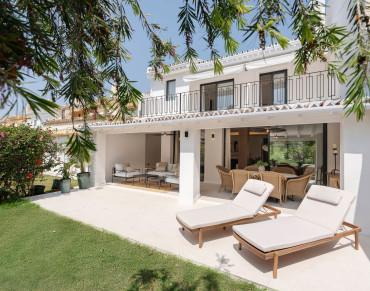 Town House for sale in Nueva Andalucia - BHHSMAR-05340