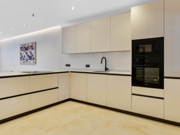 Apartment in Marbella — photo 5