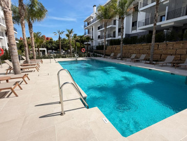 Apartment in Estepona — photo 3