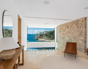 Villa for sale in Sol de Mallorca - V1175SP