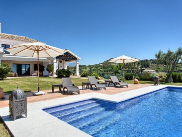 Villa in Benahavis — photo 2