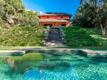 Villa in Benahavis