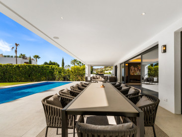 Villa in Marbella — photo 2