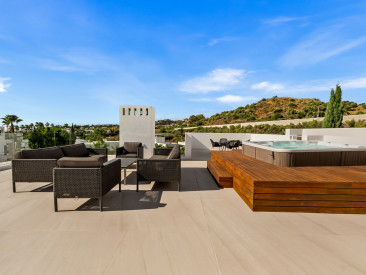 Villa in Marbella — photo 3