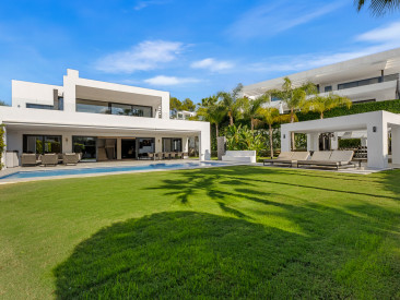 Villa in Marbella — photo 6