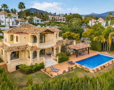 Villa for sale in La Quinta - 885-00529P
