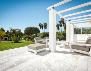 Apartment for sale in Estepona East - 885-00534P