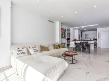 Apartment in Estepona — photo 3
