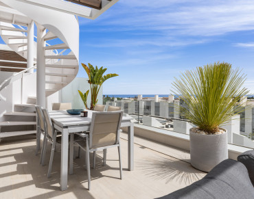 Penthouse for sale in Estepona East - 885-00536P