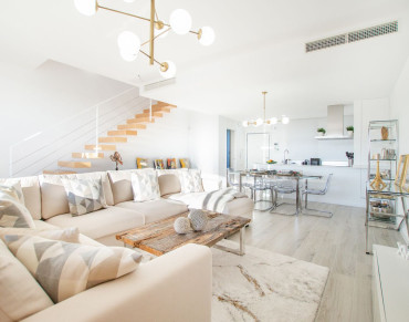 Town House for sale in Estepona East - 885-00537P