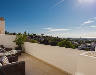Penthouse for sale in Nueva Andalucia - 885-00539P