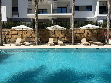 Apartment in Estepona — photo 3