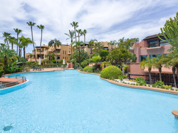 Apartment in Marbella — photo 3