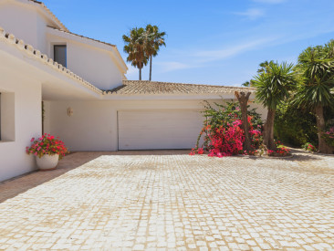 Villa in Estepona — photo 4
