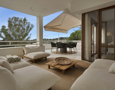 Apartment for sale in Nueva Andalucia - 5789MLA