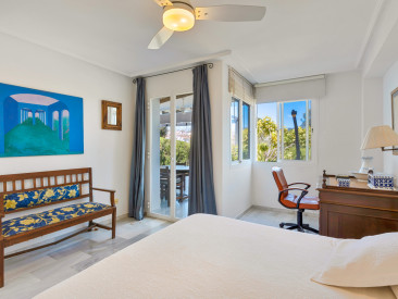 Apartment in Estepona — photo 5