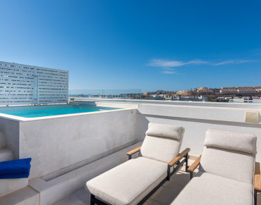 Town House for sale in Cala de Mijas - 5842MLTH